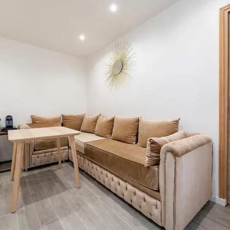 Appartamento Stylish Contemporary 1bd Apartmentmenilmontant Parigi